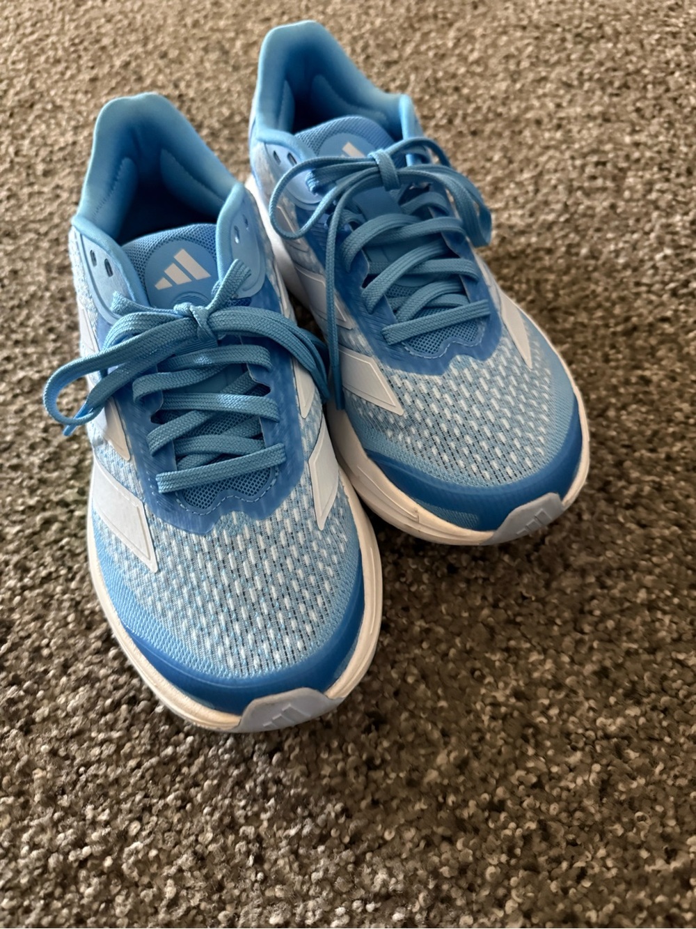 Womens adidas shoes size 7.5 - Picture 2 of 5